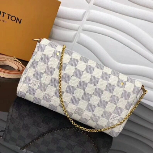 Bold 467 Louis Vuitton AAA Quality Messenger Bags