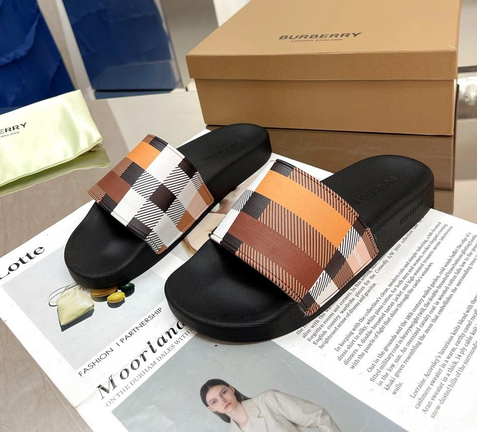 Bold 4749 Burberry Slippers For Women