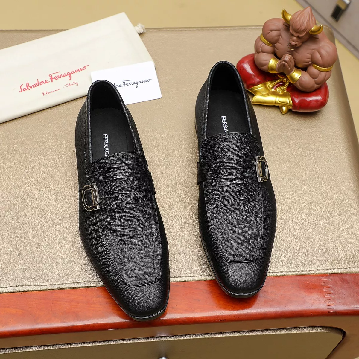 Bold 4903 Salvatore Ferragamo Leather Shoes For Men