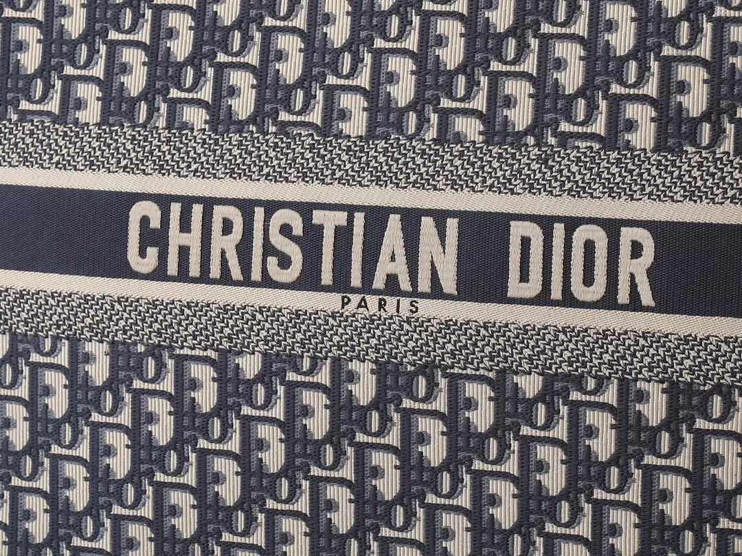 Bold 5012 Christian Dior AAA Quality Tote-Handbags For Women