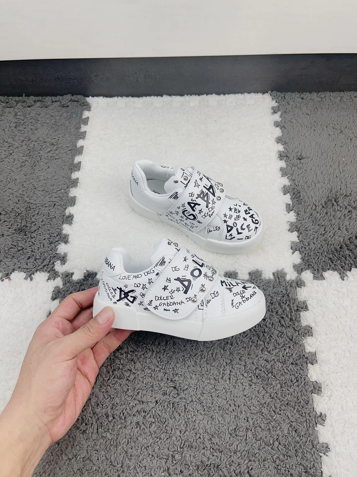Bold 508 Dolce & Gabbana D&G Kids' Shoes For Kids