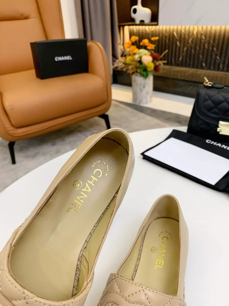 Bold 516 Chanel Flat Shoes For Women
