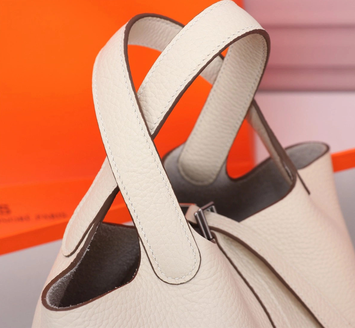 Bold 5344 Hermes AAA Quality Handbags For Women