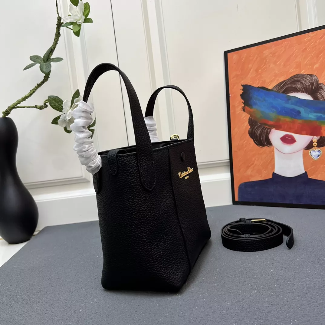 Bold 5361 Christian Dior AAA Quality Handbags For Women