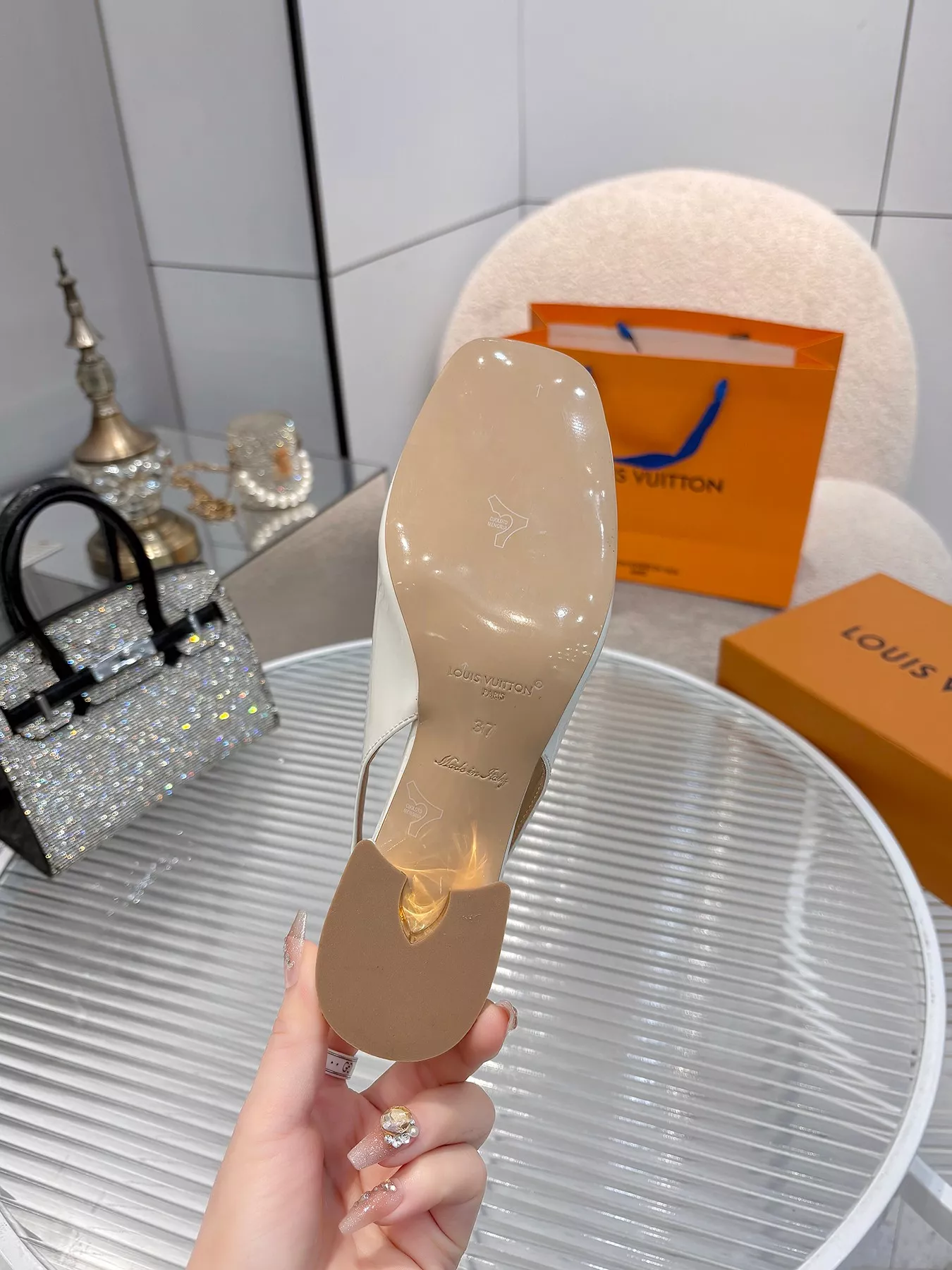 Bold 5374 Louis Vuitton Sandal For Women