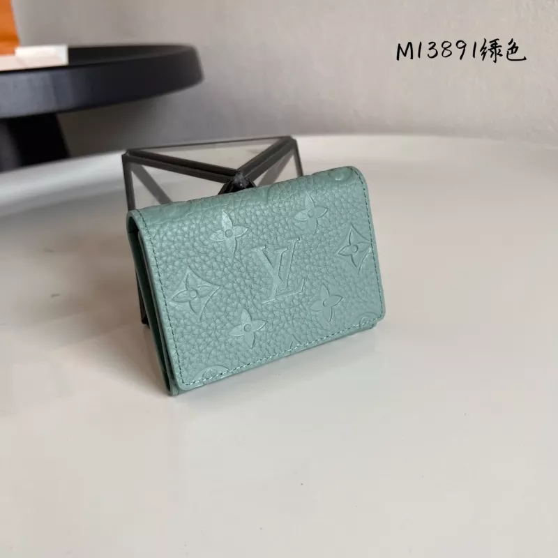 Bold 5488 Louis Vuitton AAA Quality Card Case