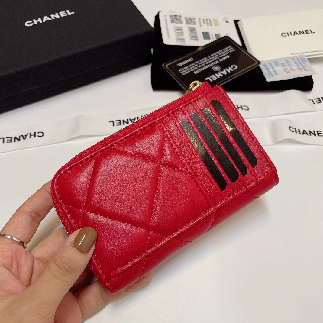 Bold 5625 Chanel Card Case