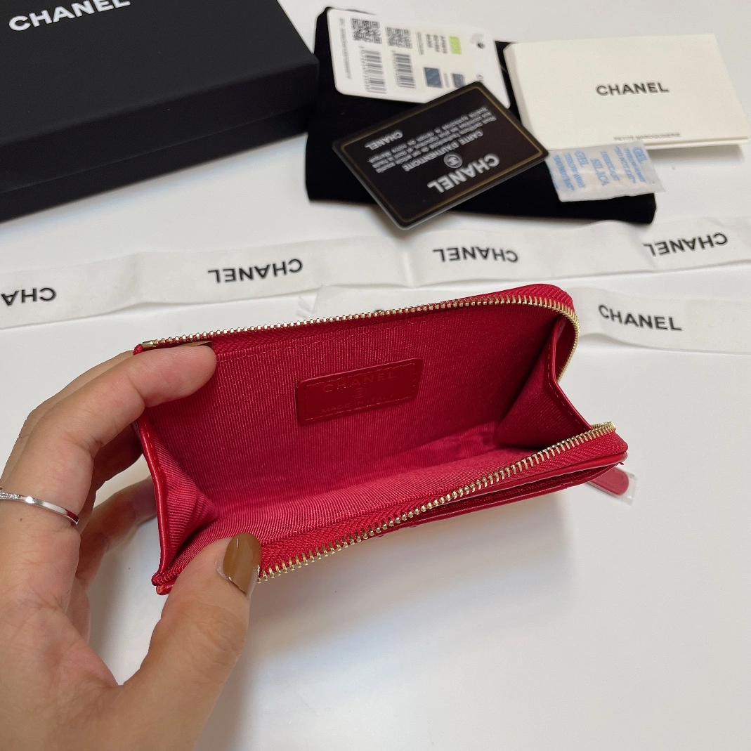 Bold 5625 Chanel Card Case