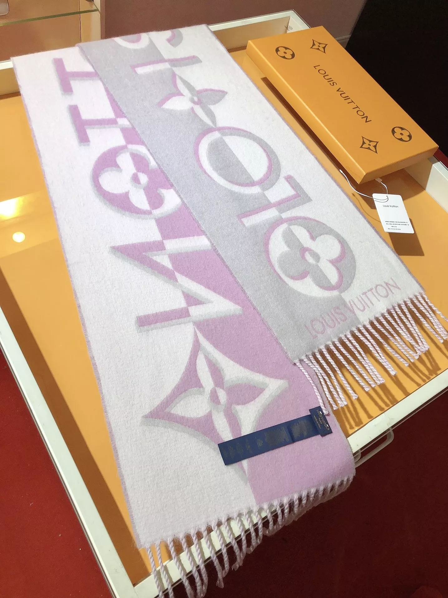 Bold 5699 Louis Vuitton Scarf For Women