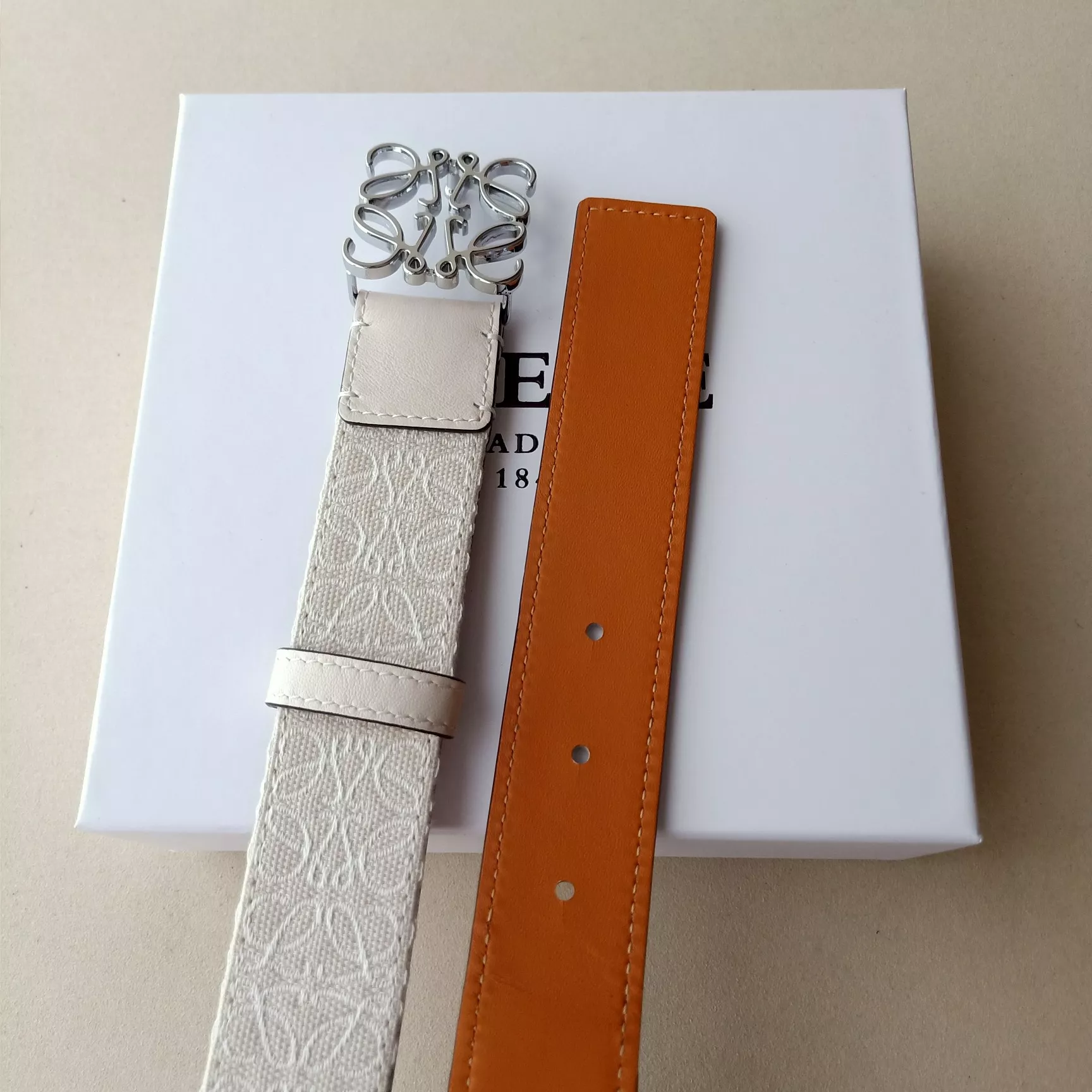 Bold 5872 LOEWE AAA Quality Belts In 3.2cm For Women