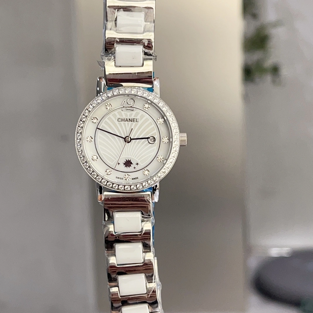 Bold 5902 Chanel AAA Quality Watches For Women