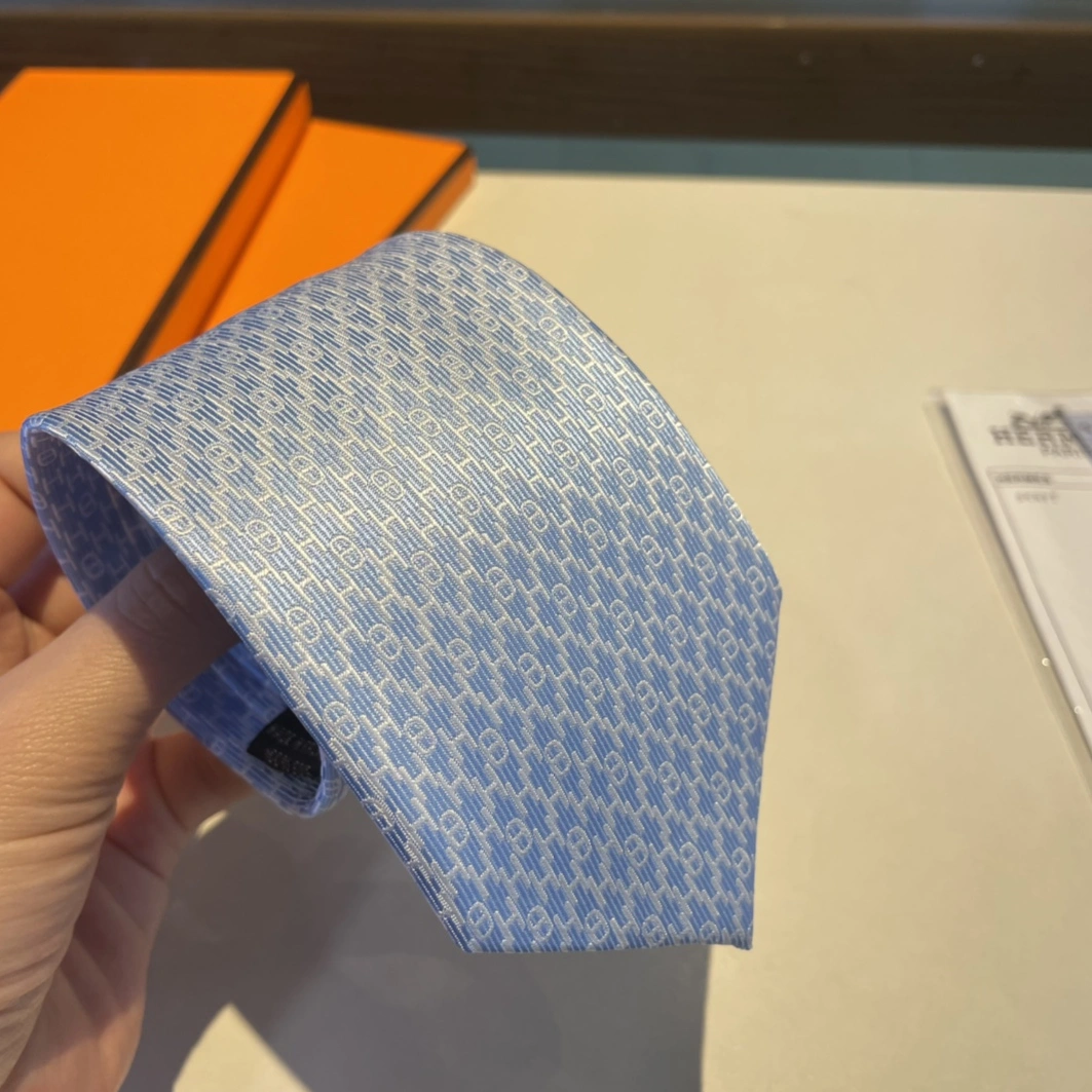 Bold 5907 Hermes Necktie For Men