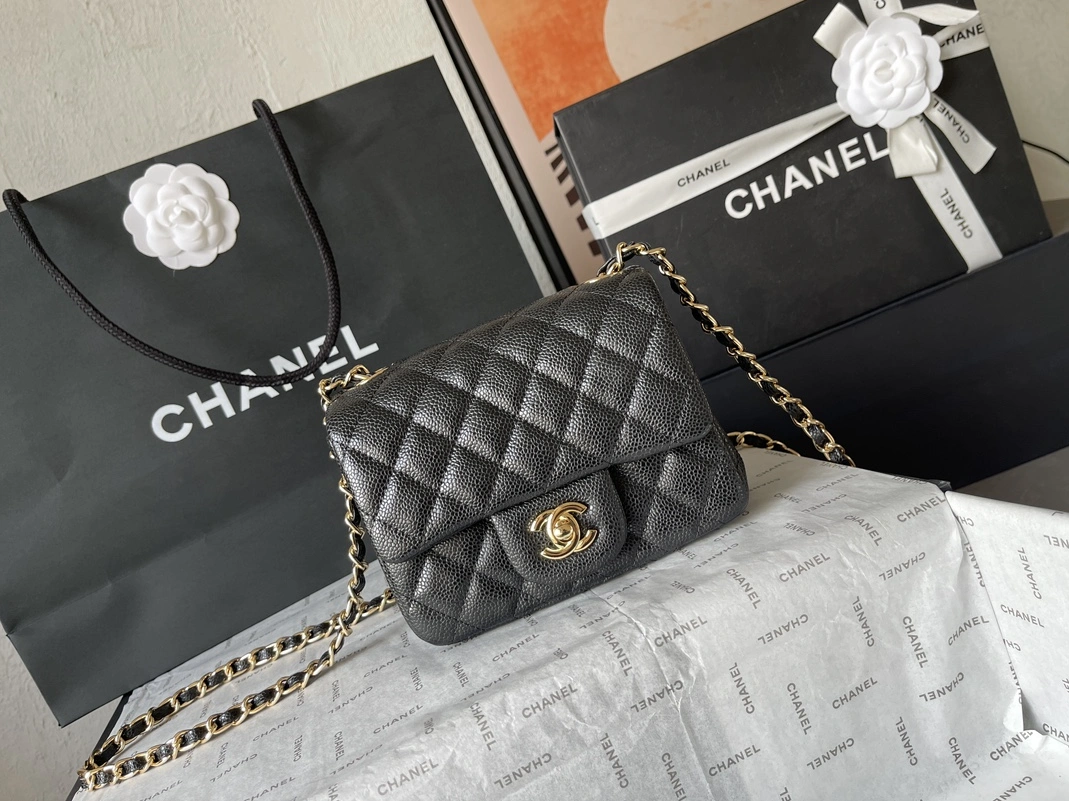 Bold 6253 Chanel AAA Quality Messenger Bags For Women