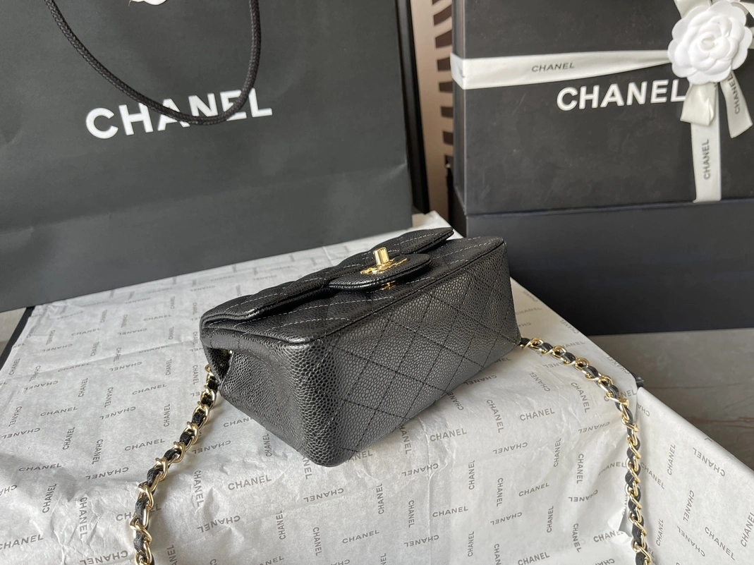 Bold 6253 Chanel AAA Quality Messenger Bags For Women