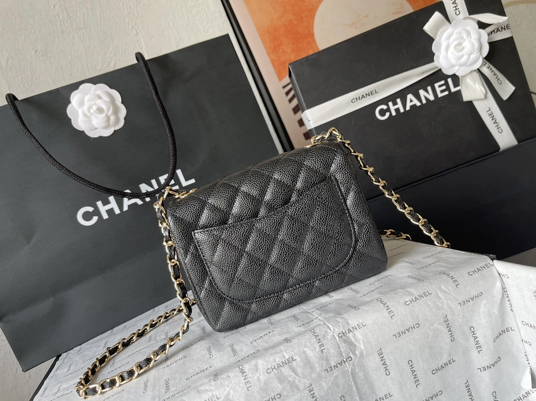 Bold 6253 Chanel AAA Quality Messenger Bags For Women