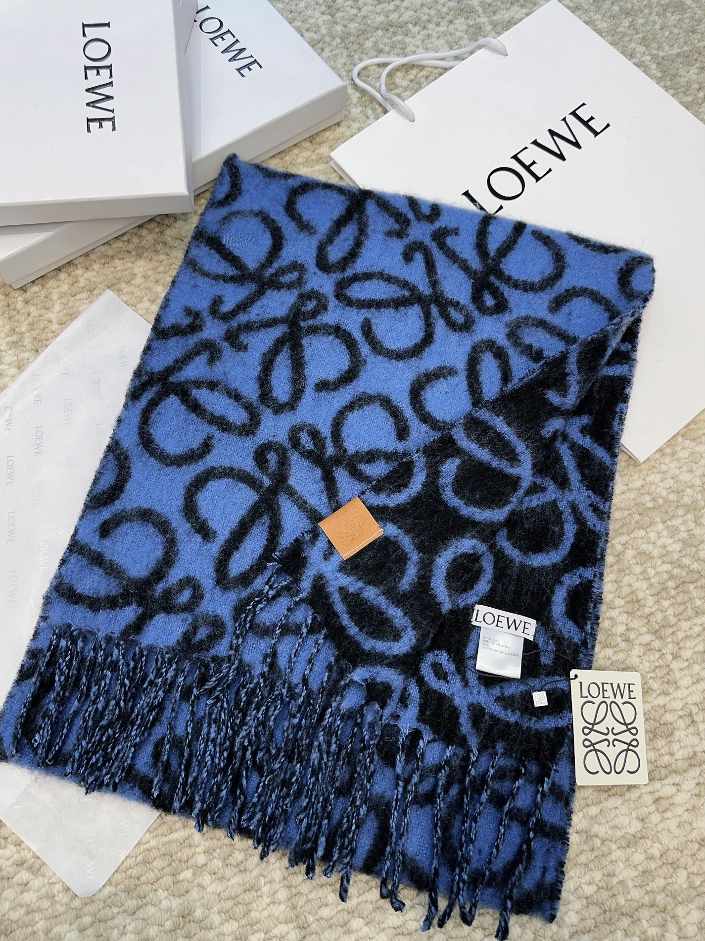 Bold 6358 LOEWE Scarf