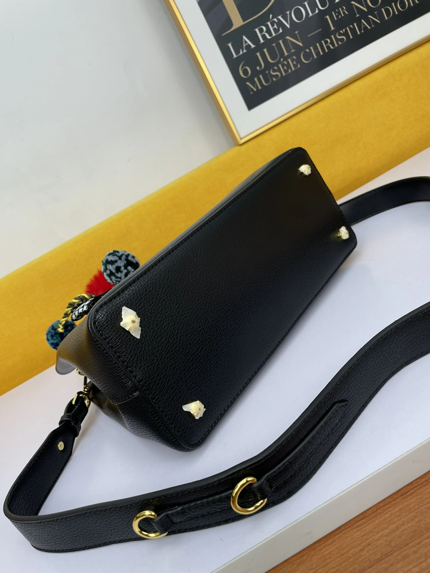 Bold 6515 Prada AAA Quality Handbags For Women