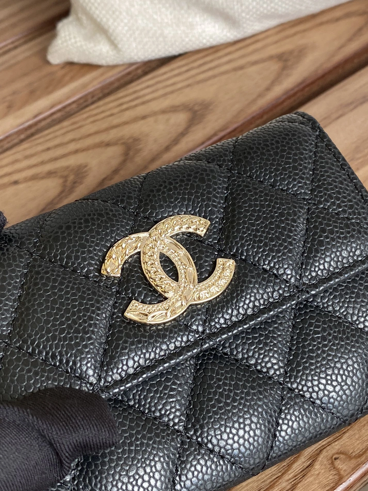 Bold 6845 Chanel Wallets