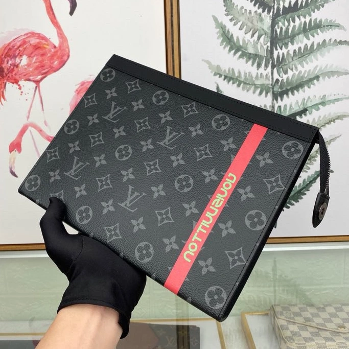 Bold 7027 Louis Vuitton AAA Quality Wallets For Unisex