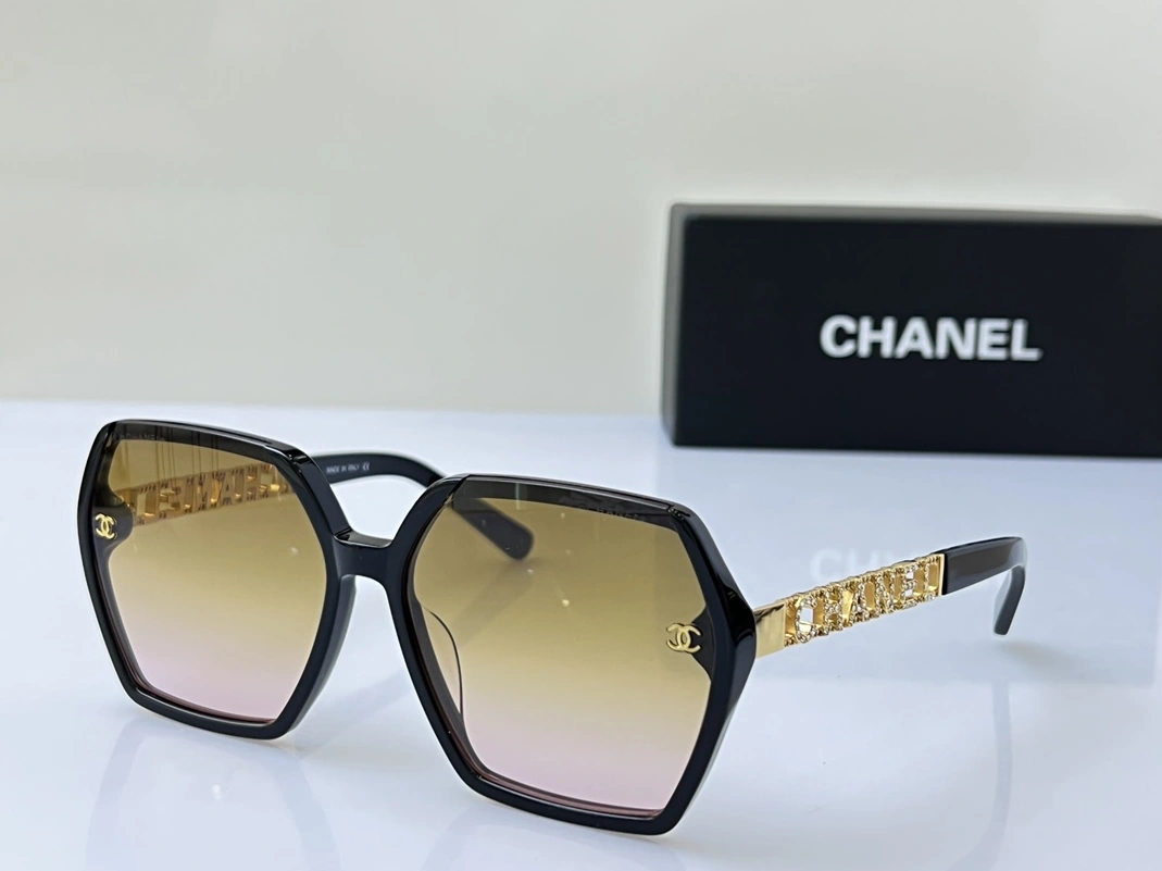 Bold 7095 Chanel AAA Quality Sunglasses
