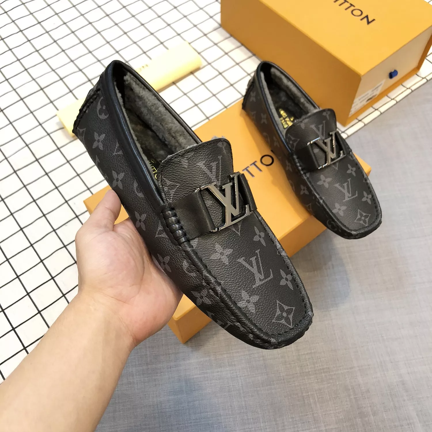 Bold 7096 Louis Vuitton LV Oxfords Shoes For Men