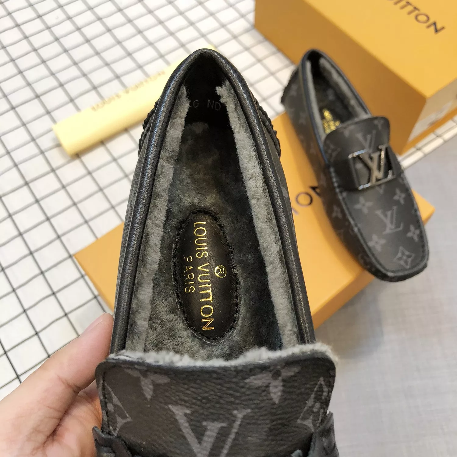 Bold 7096 Louis Vuitton LV Oxfords Shoes For Men