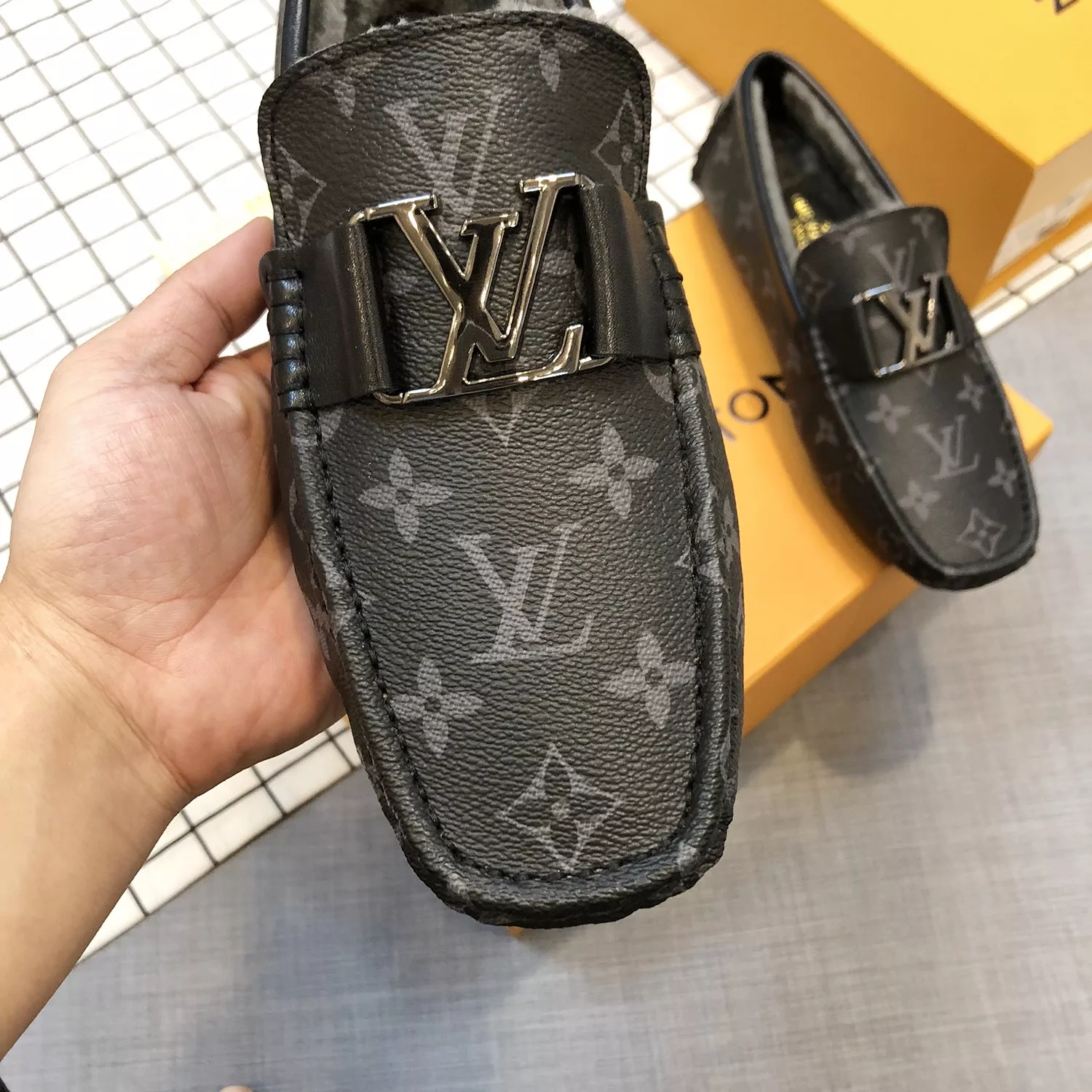 Bold 7096 Louis Vuitton LV Oxfords Shoes For Men