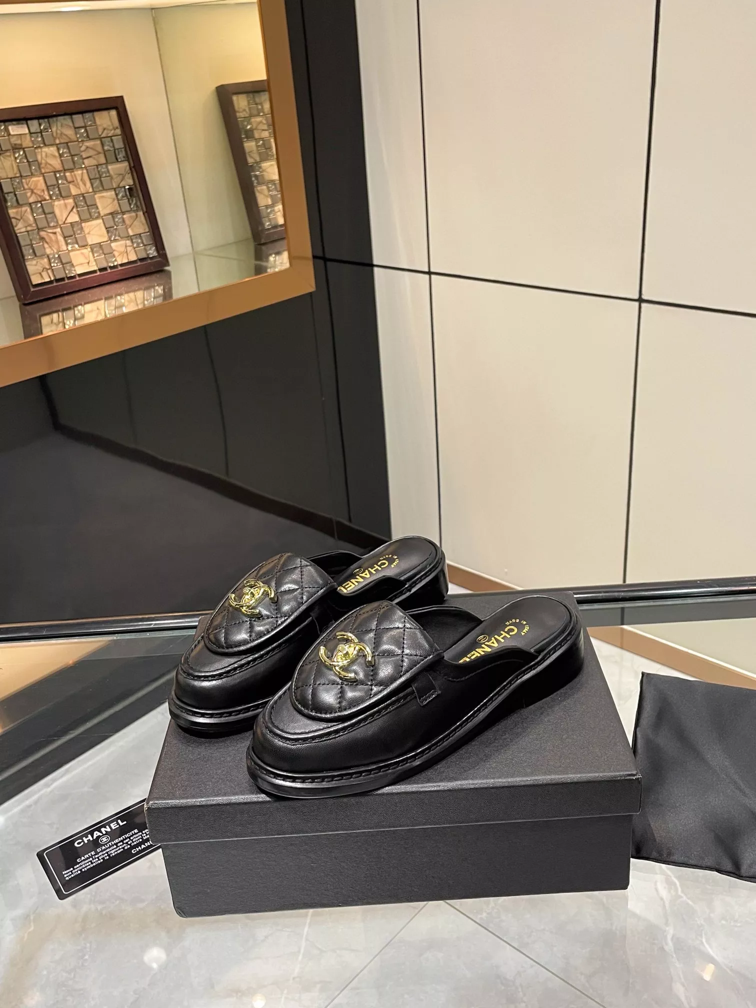 Bold 7225 Chanel Slippers For Women