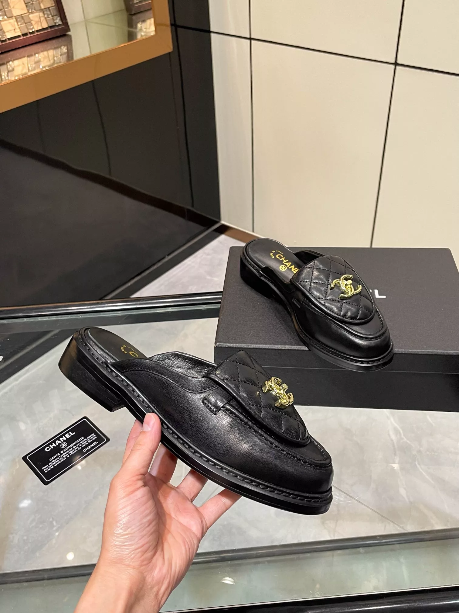 Bold 7225 Chanel Slippers For Women