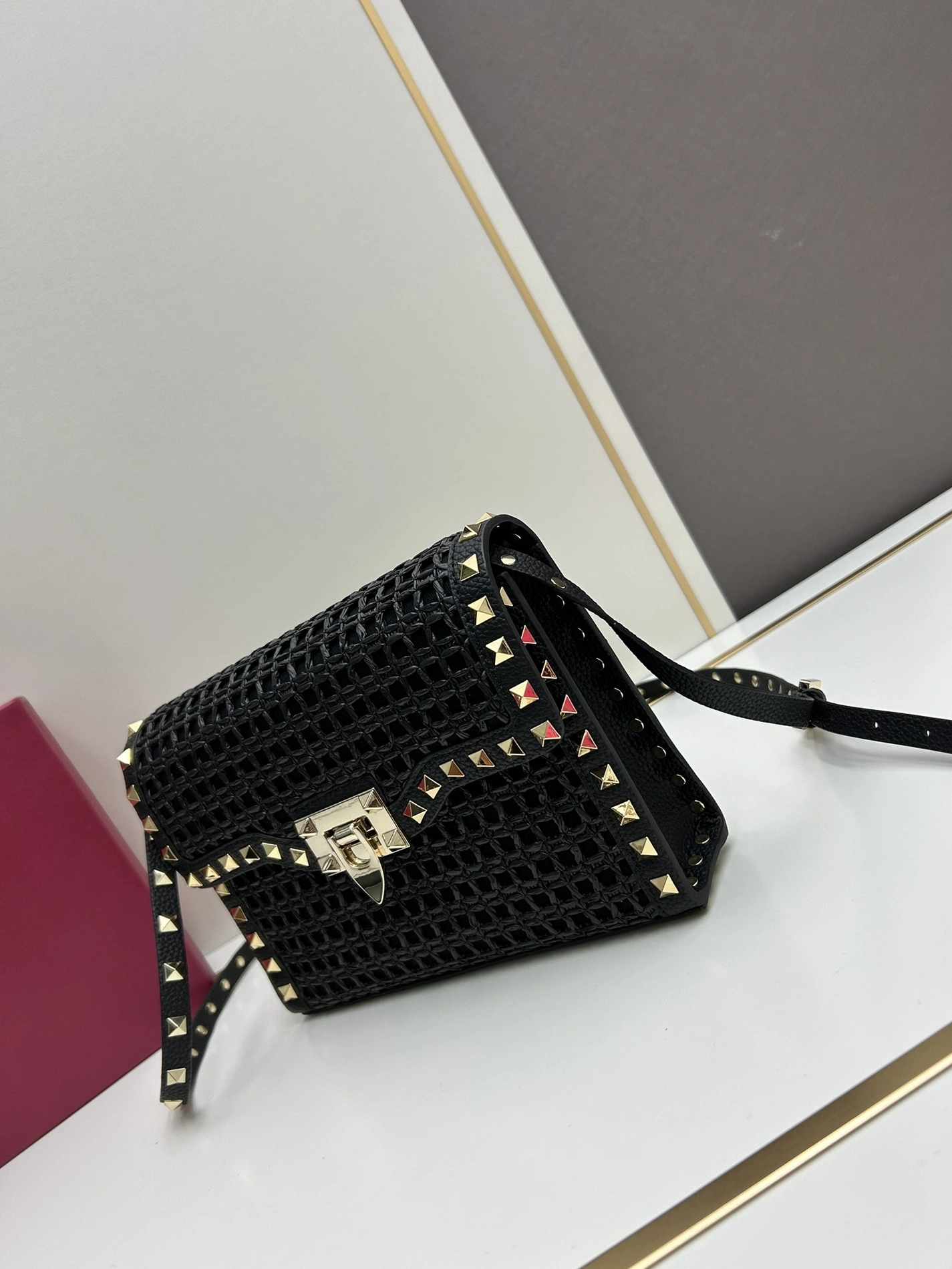 Bold 7230 Valentino AAA Quality Messenger Bags For Women