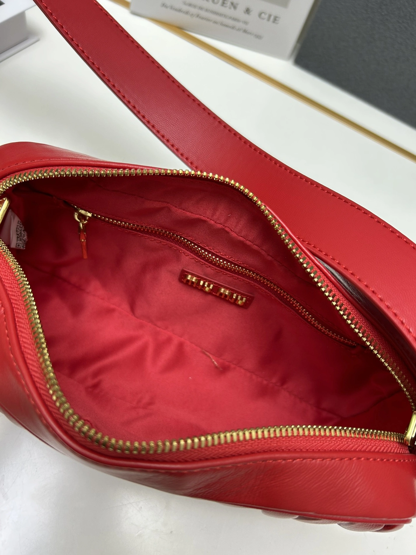 Bold 7312 MIU MIU AAA Quality Messenger Bags For Women
