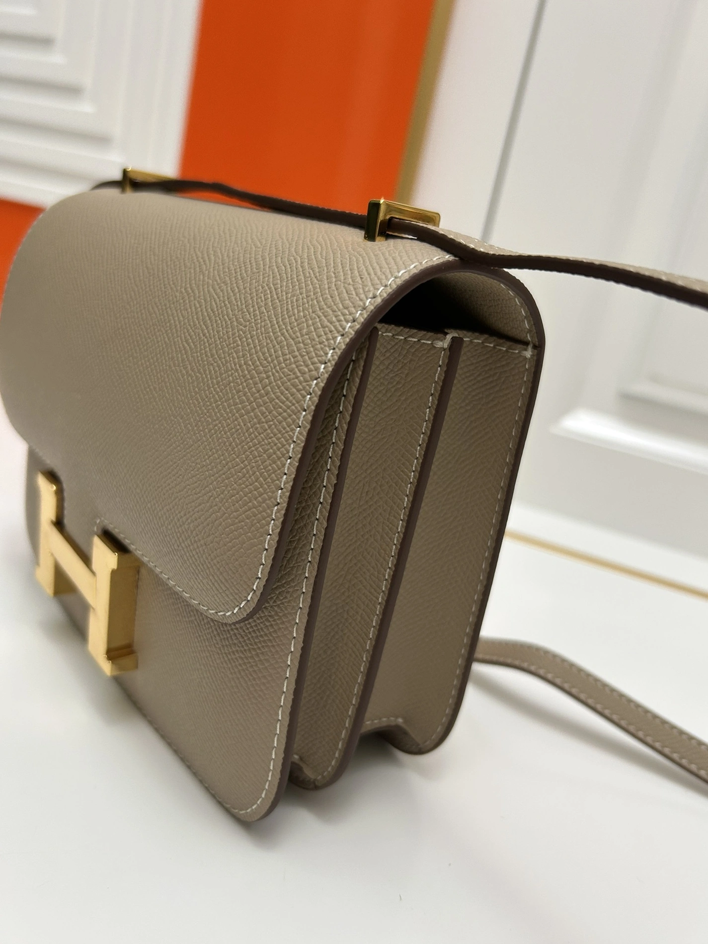 Bold 7422 Hermes AAA Quality Messenger Bags For Women
