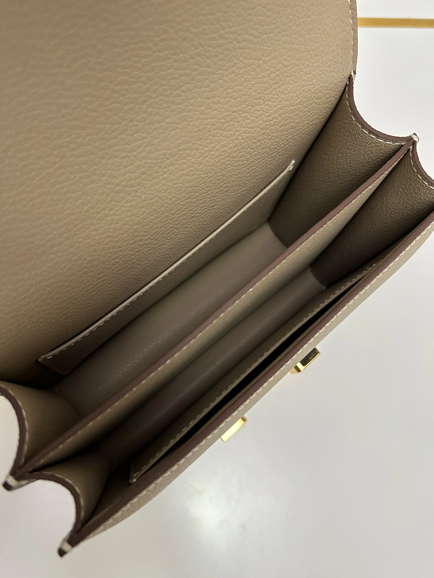 Bold 7422 Hermes AAA Quality Messenger Bags For Women