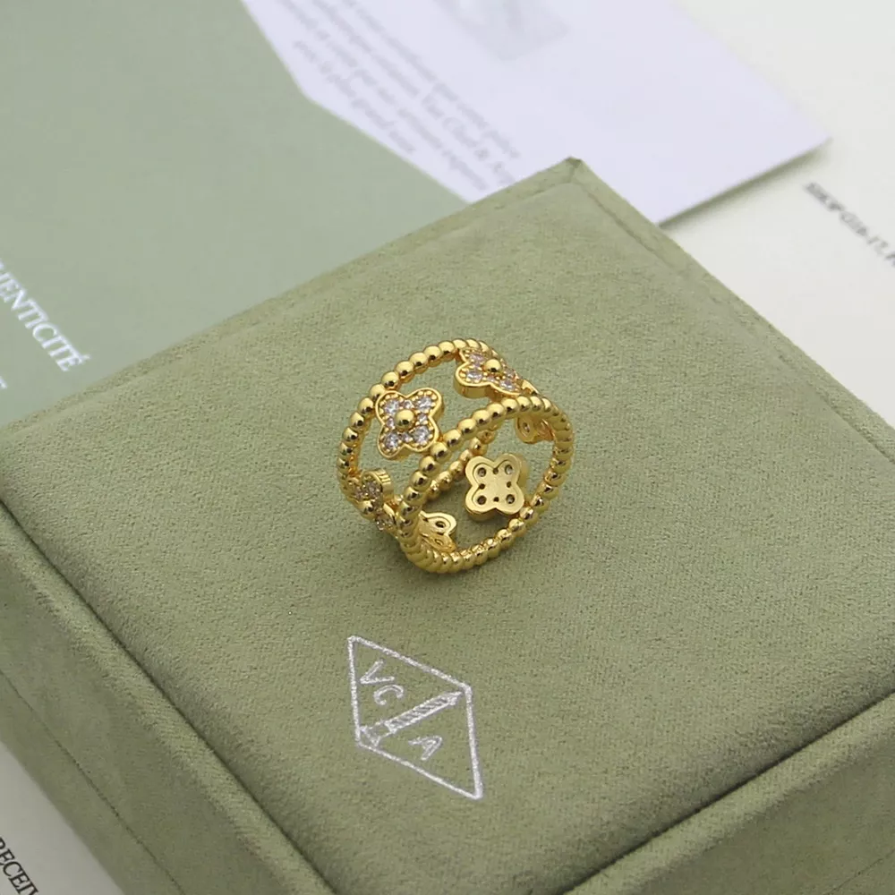 Bold 7516 Van Cleef & Arpels Rings For Women