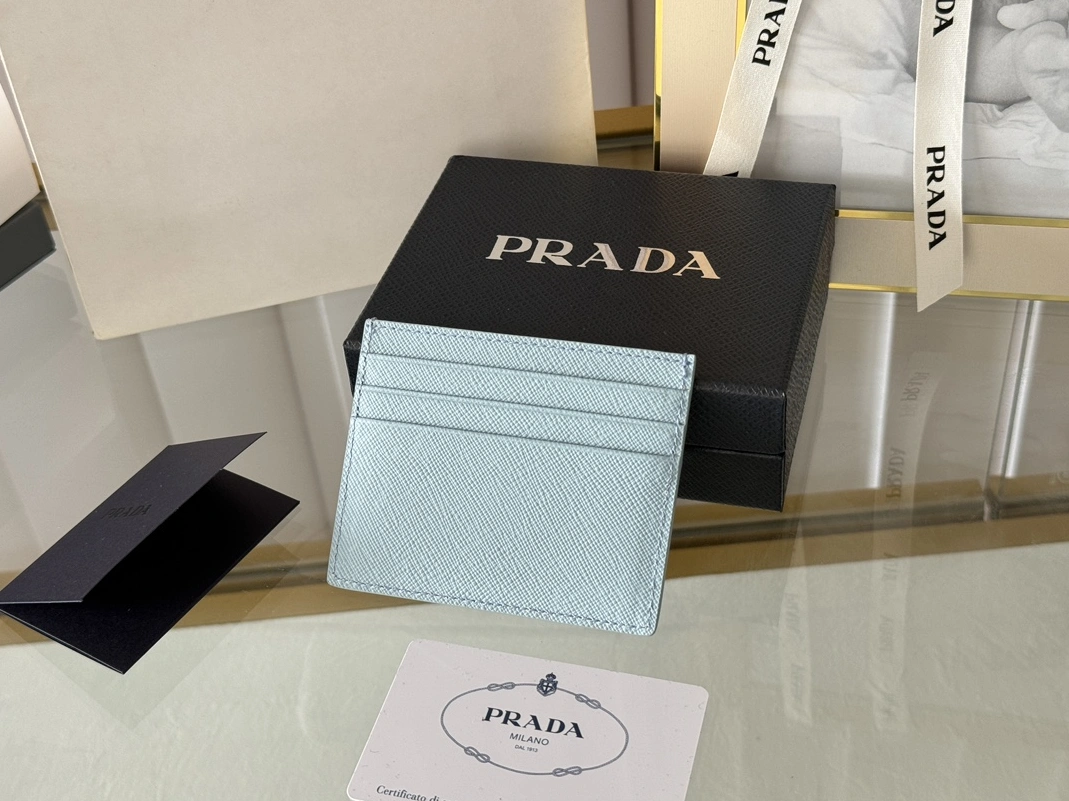 Bold 7578 Prada Card Case For Women