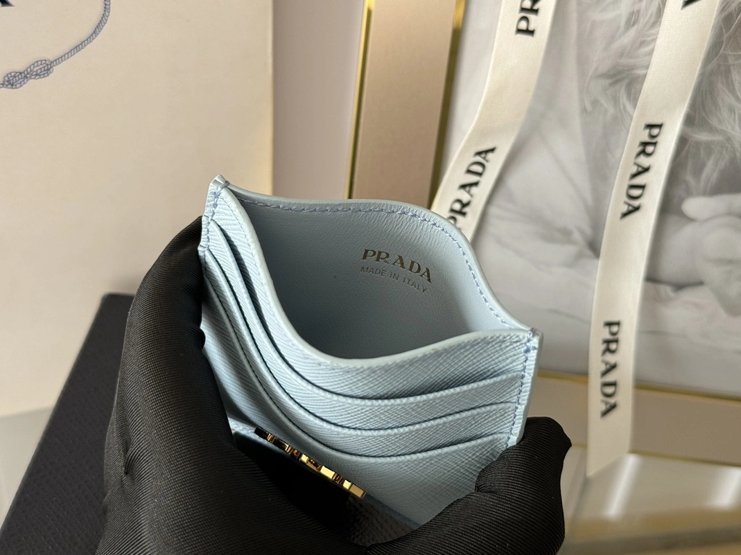 Bold 7578 Prada Card Case For Women