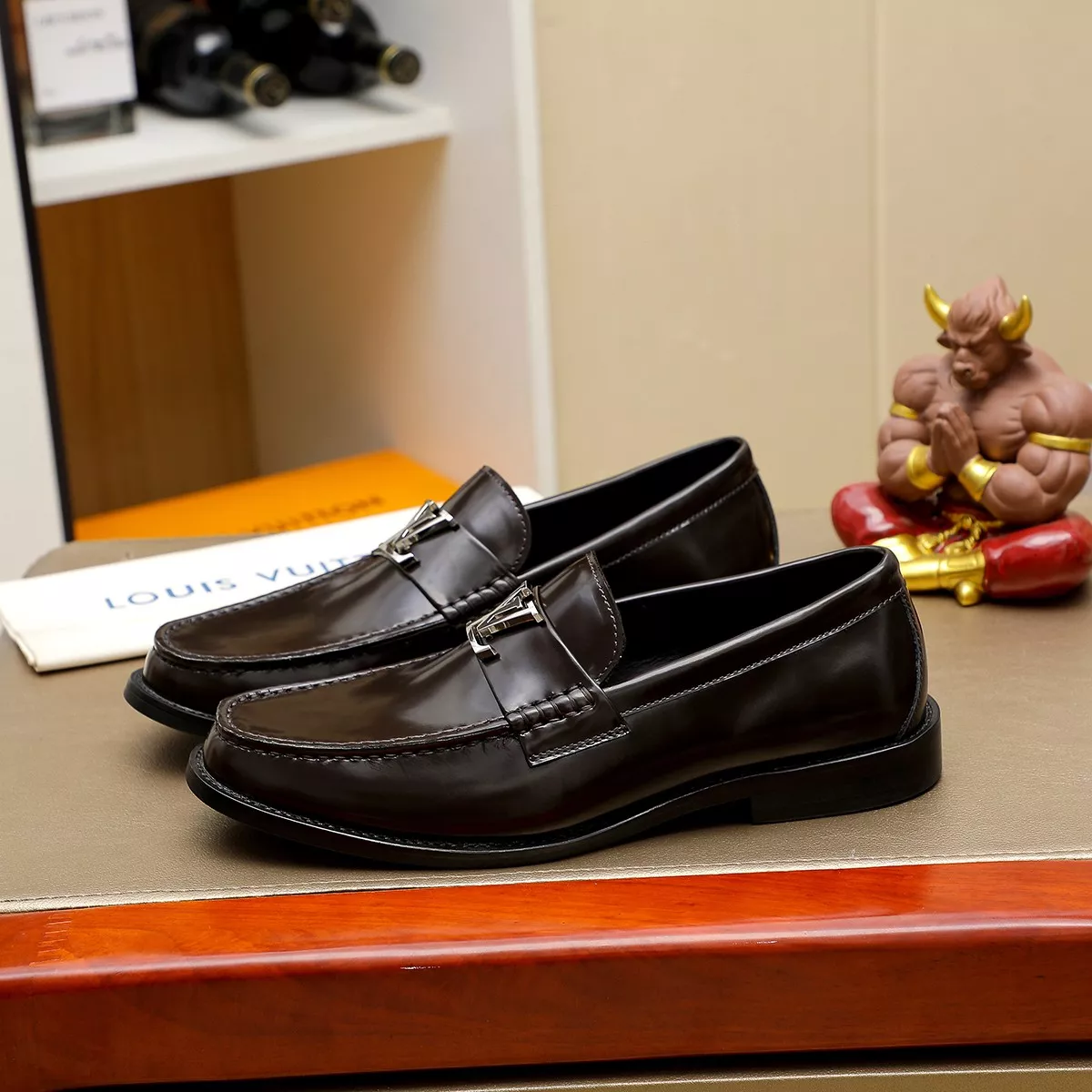 Bold 7637 Louis Vuitton LV Oxfords Shoes For Men