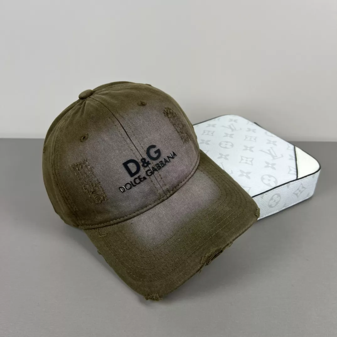 Bold 8000 Dolce & Gabbana Caps
