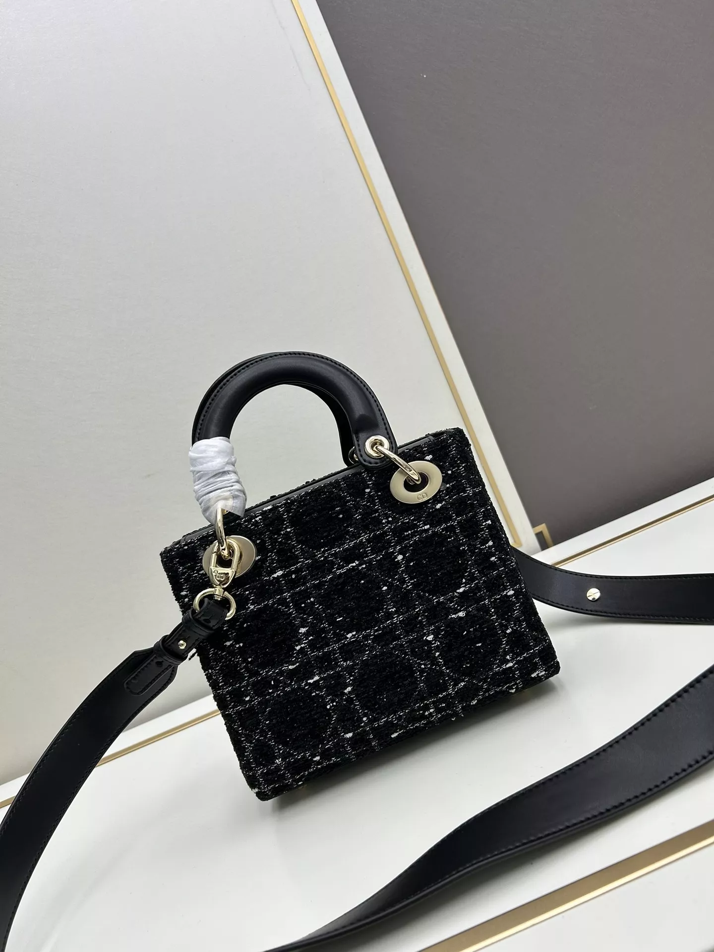 Bold 8056 Christian Dior AAA Quality Handbags For Women