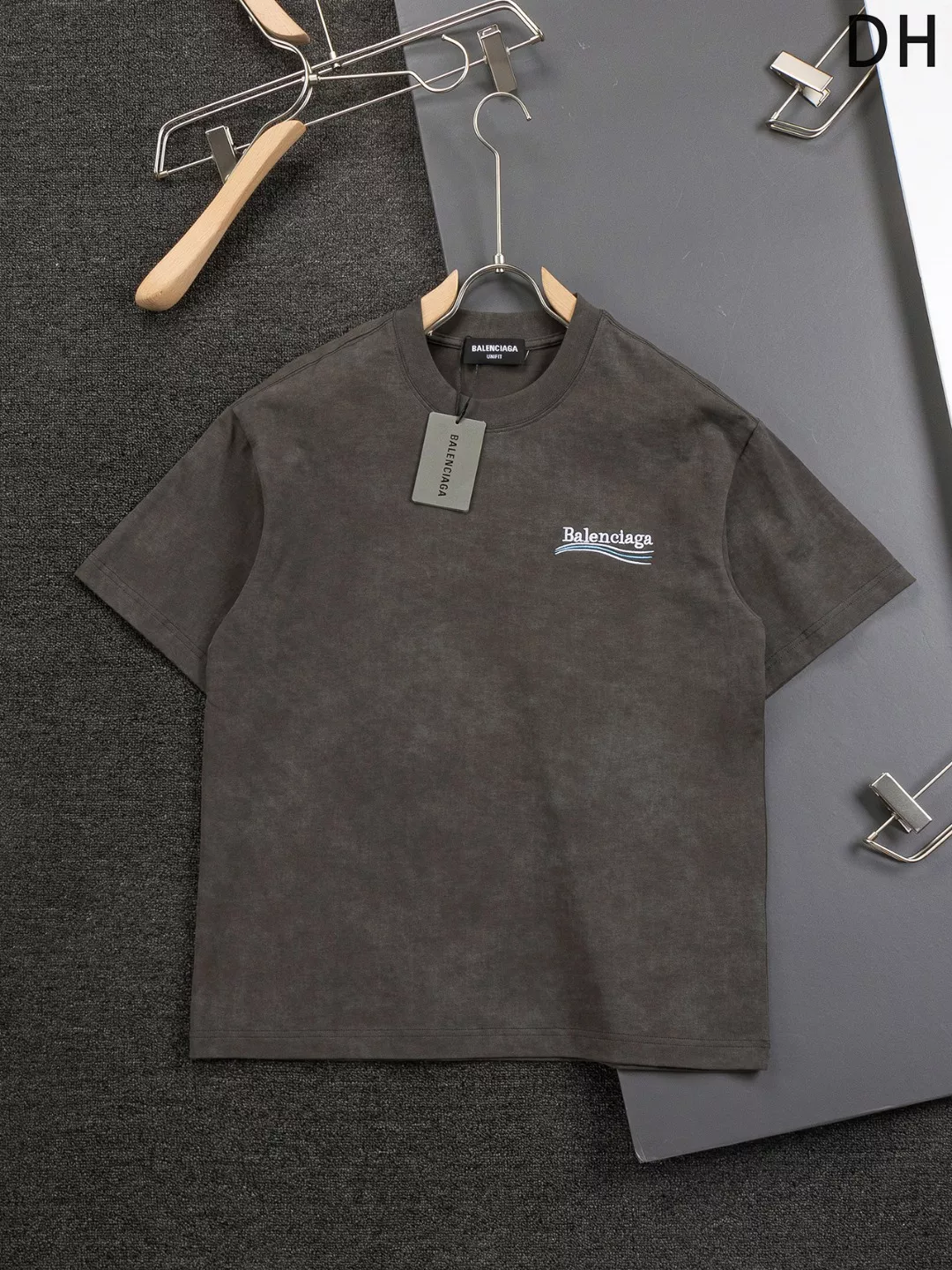 Bold 8174 Balenciaga T-Shirts Short Sleeved For Unisex