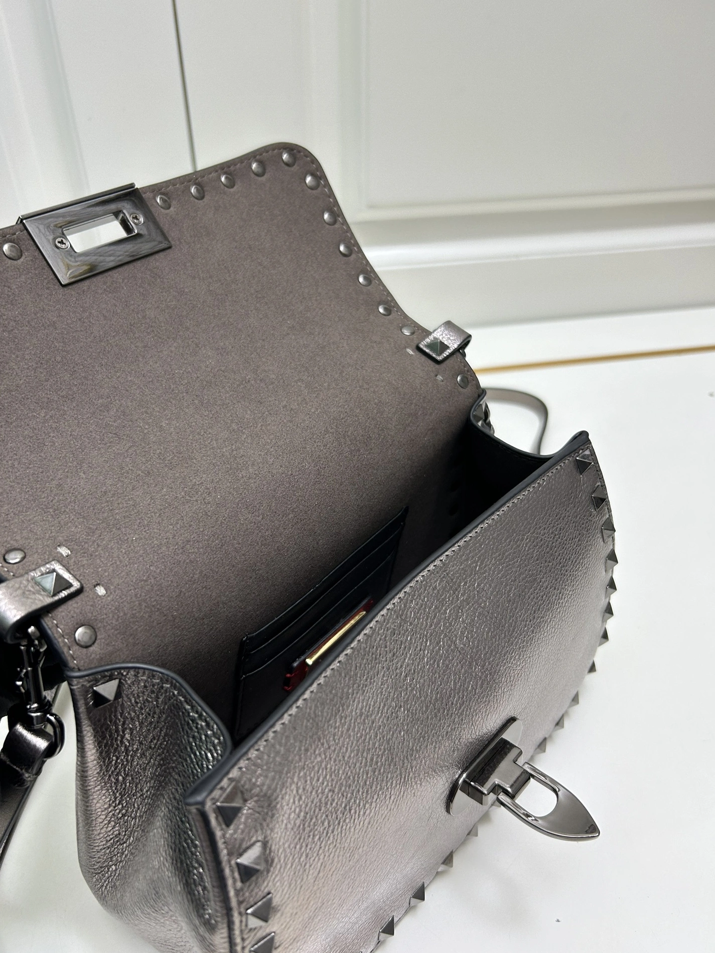 Bold 8449 Valentino AAA Quality Messenger Bags For Women