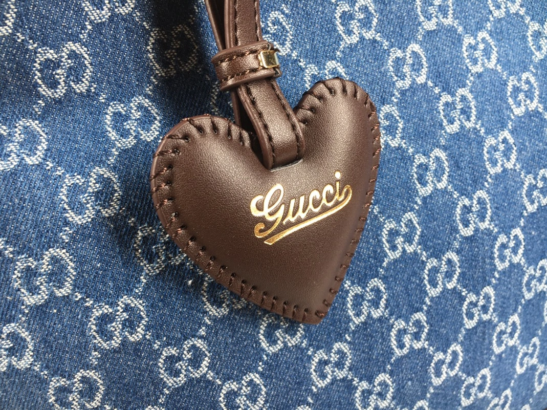 Bold 8500 Gucci AAA Quality Handbags For Women