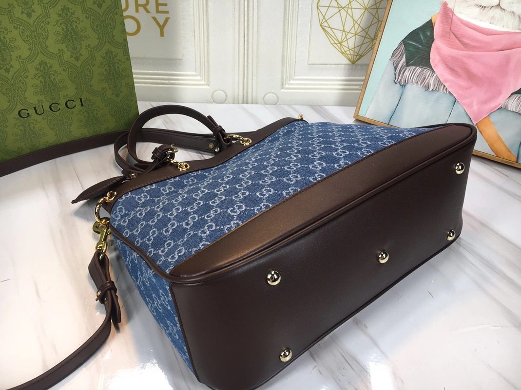 Bold 8500 Gucci AAA Quality Handbags For Women