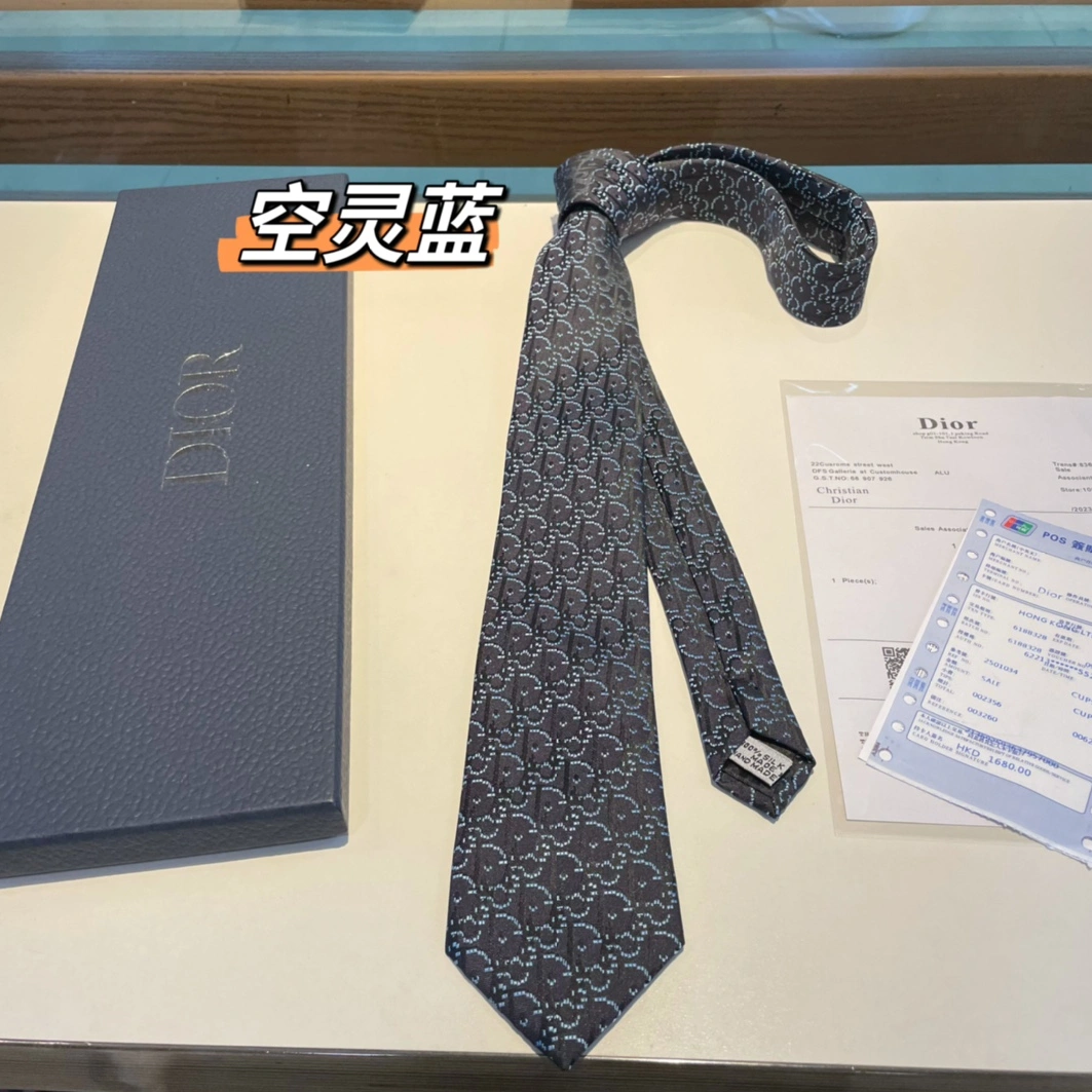 Bold 8553 Christian Dior Necktie For Men