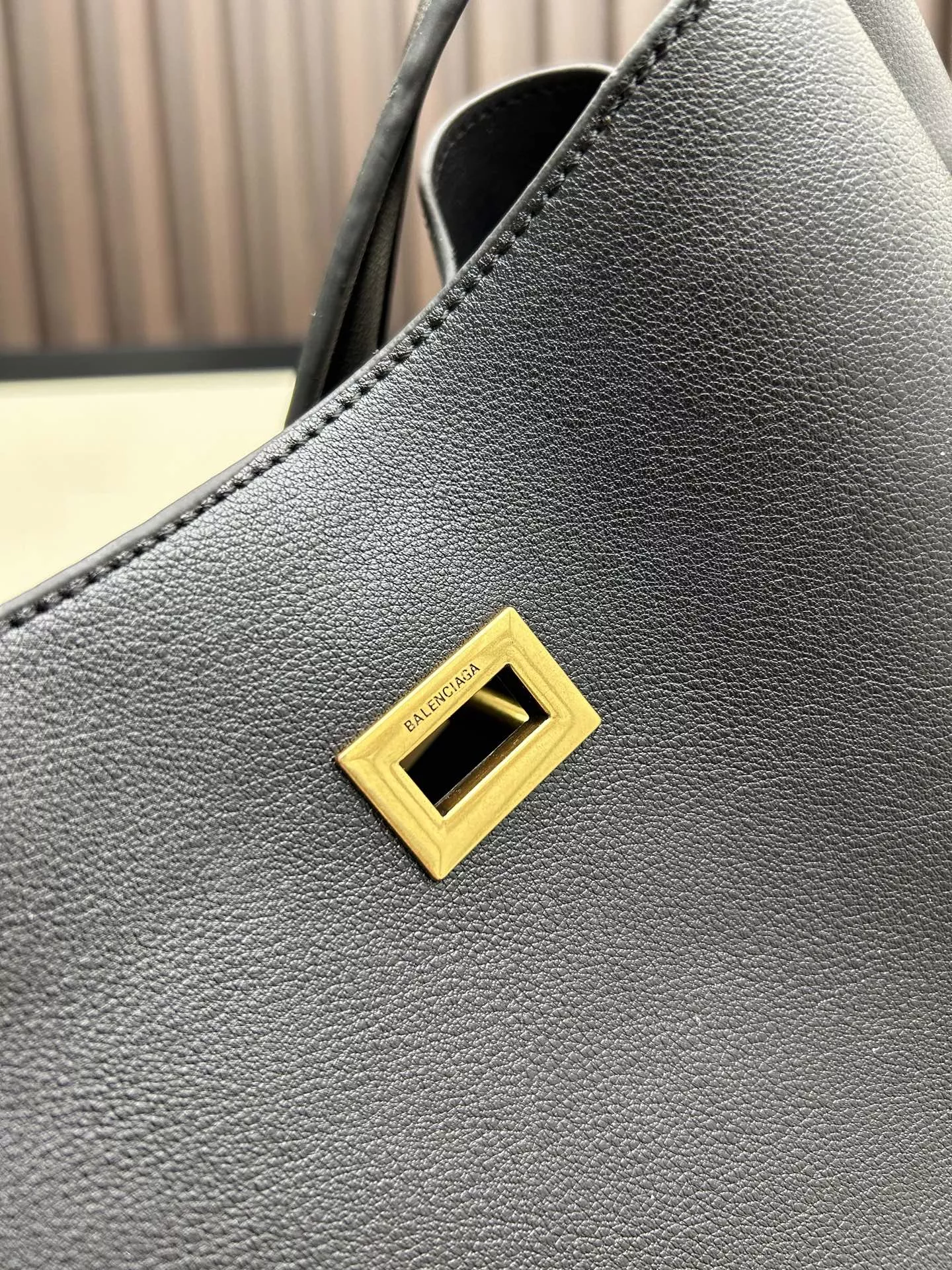 Bold 8714 Balenciaga AAA Quality Shoulder Bags For Women