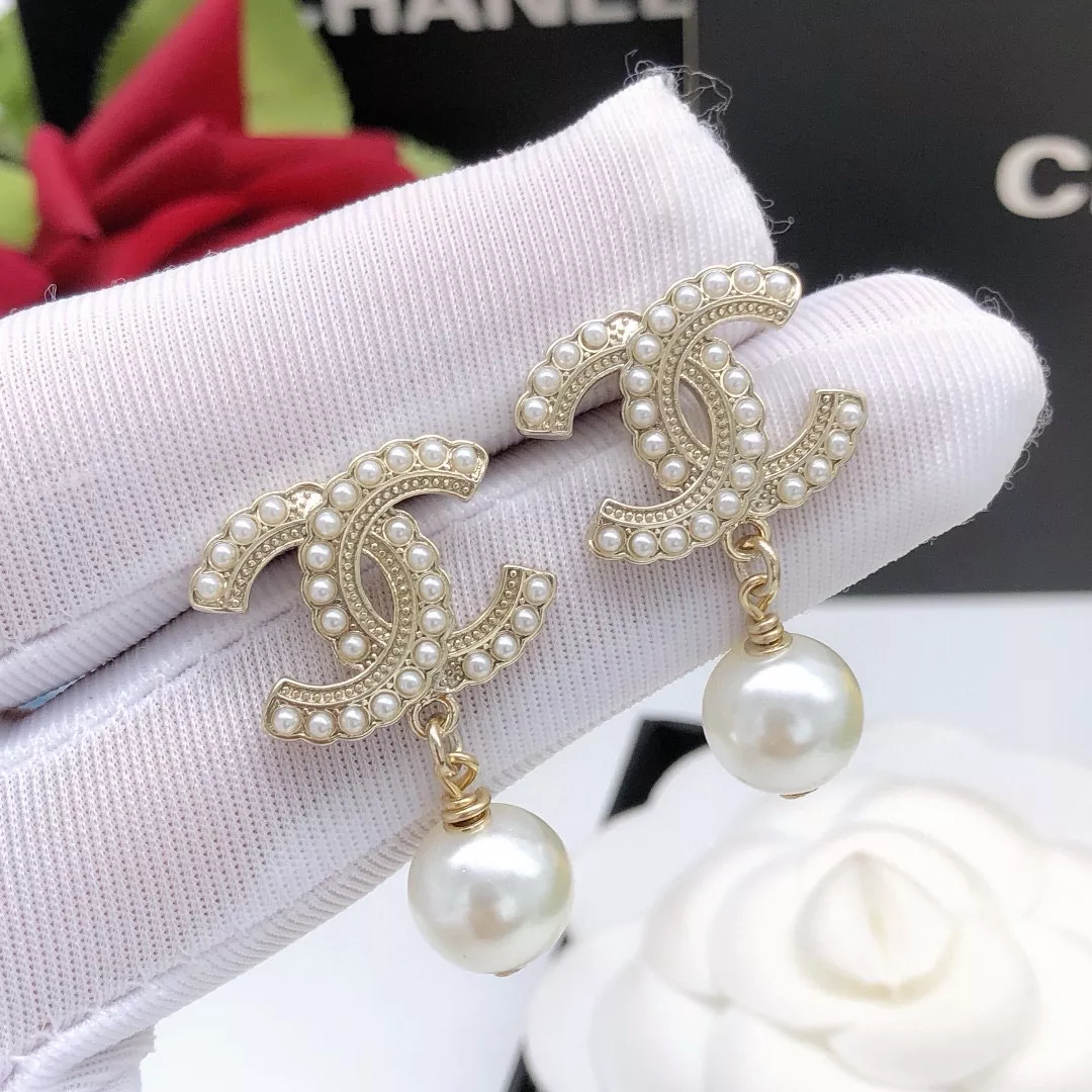 Bold 8814 Chanel Earrings For Women