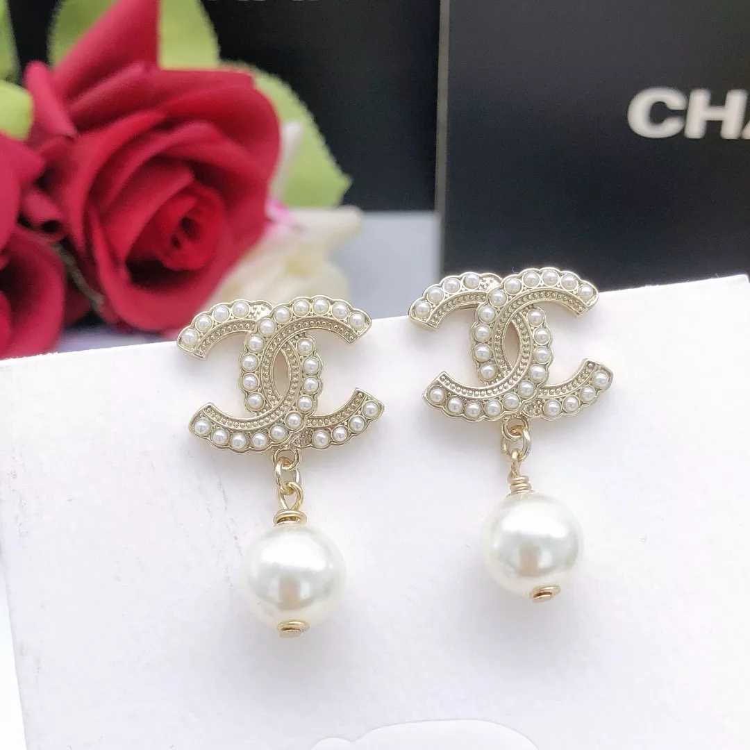 Bold 8814 Chanel Earrings For Women