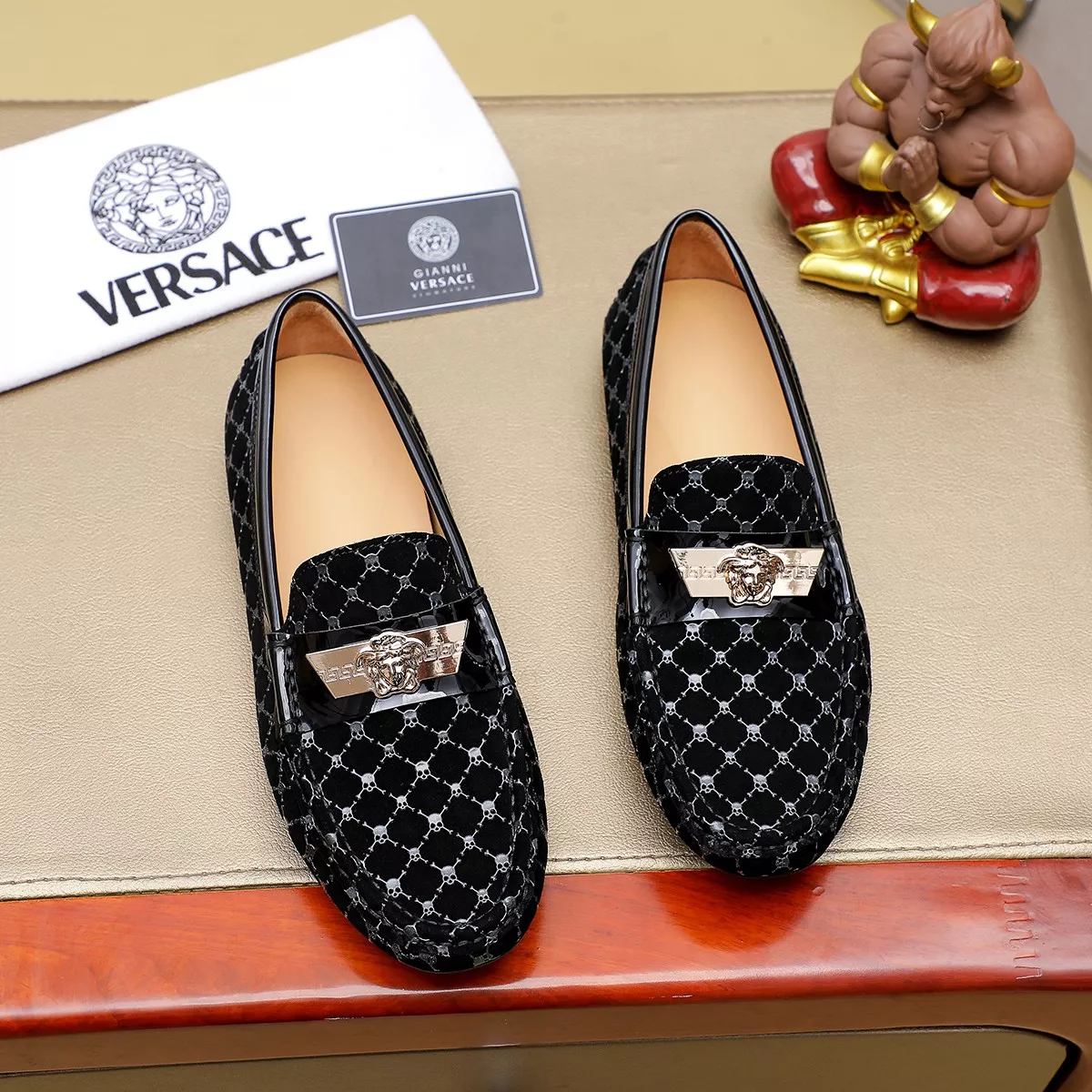 Bold 883 Versace Leather Shoes For Men