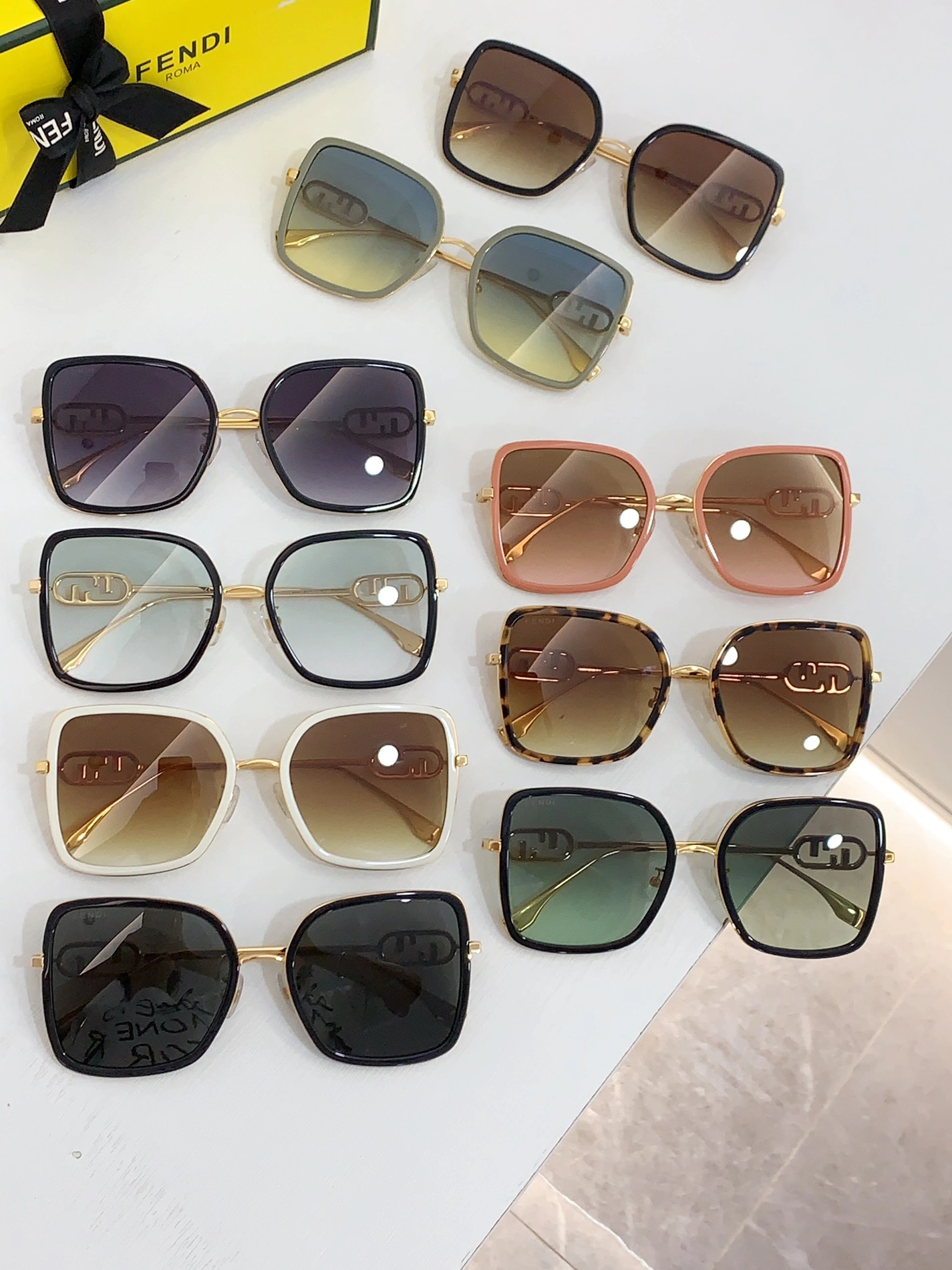 Bold 884 Fendi AAA Quality Sunglasses