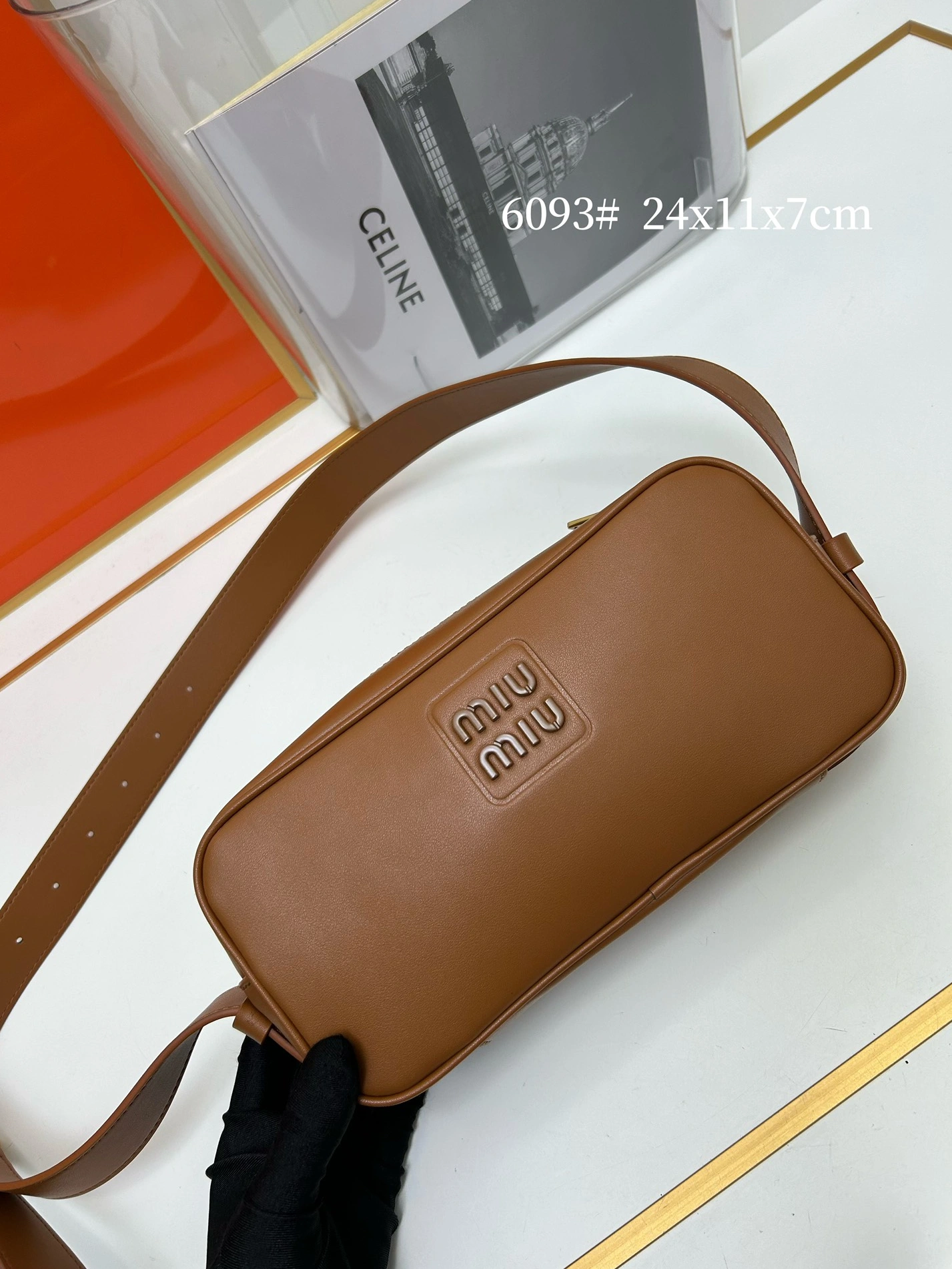 Bold 8856 MIU MIU AAA Quality Messenger Bags For Women